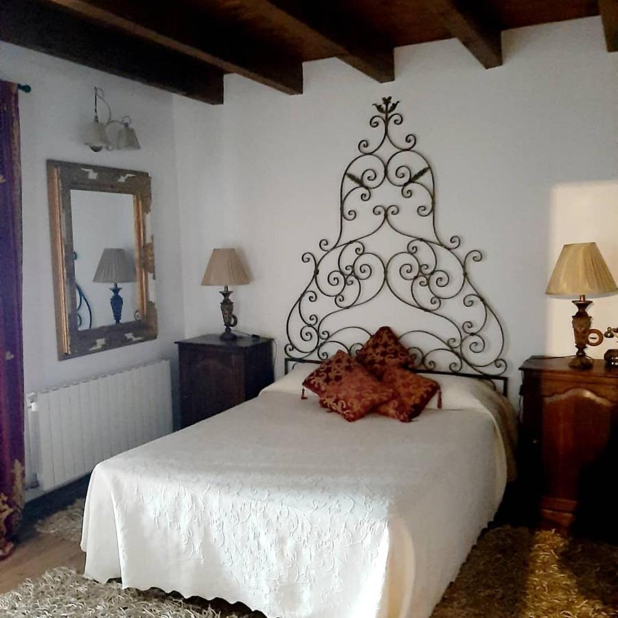 La Posada Del Canal Villanueva de San Mancio Buitenkant foto